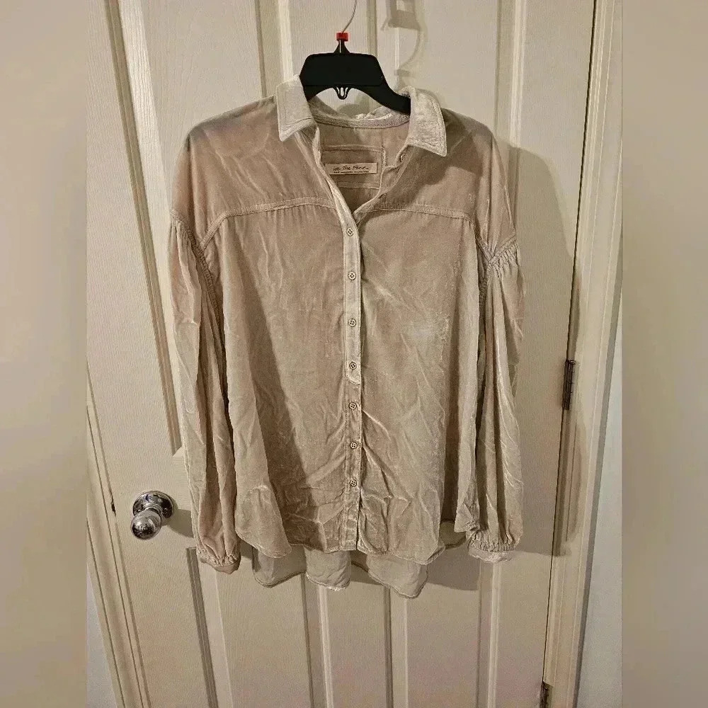 Free People LA Luna Velvet Button Down Blouse Hi Lo Tan Taupe Size S